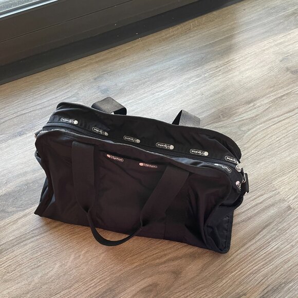 LeSportSac Black Nylon Tote/Weekender $80 Not used - Picture 3 of 14